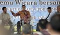 Dede Yusuf bersama PKL di BTP