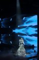 Syahrini Bergaun Seberat 30 Kg di SCTV Music Awards