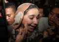 Ayu Azhari Usai Diperiksa KPK