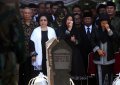 Jenazah Taufiq Kiemas Dimakamkan