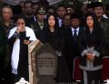 Jenazah Taufiq Kiemas Dimakamkan