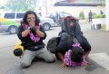 Ramon Y Tungka Melakukan Sujud Syukur