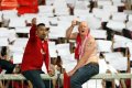 Aksi Suporter dalam Laga Indonesia XI vs Liverpool