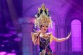 Syahrini Konser Menuju Miss World 2013