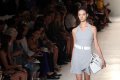 Fashion Show Koleksi Victoria Beckham