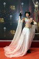 Indah Dewi Pertiwi Tampil di SCTV Awards 2013