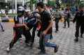 Demo Tuntut Uang Rp 500 Ribu di Kantor Gubernur Aceh