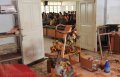 Ibadat di Gereja Pascabanjir di Manado