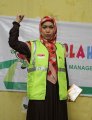 Oki Setiana Dewi Hibur Anak Anak Pengungsi Petamburan