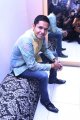 Dude Harlino Fiting Baju Pengantin