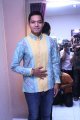 Dude Harlino Fiting Baju Pengantin