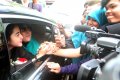 Dewi Perssik Menghirup Udara Bebas