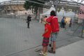 Suporter Cile Tanpa Tiket Ingin Masuk Stadion