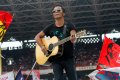 Slank Konser Salam 2 Jari di GBK