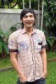Abimana Aryasatya Pemeran Mada di OST Film Haji Backpacker