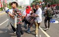 Polisi Bubarkan Massa Pendukung Prabowo