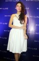 Velove Vexia di Peluncuran Kosmetik Maybelline White Super Fresh