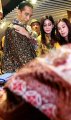 20141003_094511_jokowi-hadiri-hari-batik-nasional-di-pasaraya-blok-m.jpg
