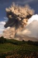 Gunung Sinabung Masih Terus Erupsi