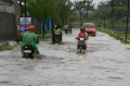 Banjir-Genangi-Sejumlah-Jalan-di-Semarang_20250130_134733.jpg