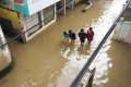 Banjir-Rendam-Kampung-Bojongasih-Banjaran_20250516_074927.jpg
