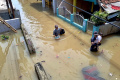 Banjir Rendam Kampung Bojongasih Dayeuhkolot Kabupaten Bandung