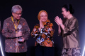 Bank-bjb-dan-Bank-bjb-Syariah-Raih-ARA-2023_20241008_205002.jpg