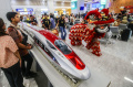 Barongsai-Hibur-Pengguna-Kereta-Cepat-di-Stasiun-Halim_20250129_144618.jpg