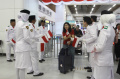 Bendera-Merah-Putih-210-Meter-Membentang-di-Stasiun-Kereta-Cepat_20250817_165627.jpg