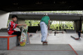 Bermain-Skateboard-dan-BMX-di-Skatepark-Slipi_20250530_191726.jpg