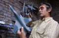 Deden-Sopian-Pembuatan-Miniatur-Pesawat-Terbang-dari-Cimahi_20241218_235053.jpg