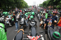 Demo-Ojek-Online-di-Surabaya_20250520_133834.jpg