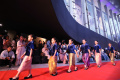 Fashion Show Bertajuk Swarna Biru