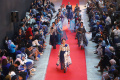 Fashion Show Bertajuk Swarna Biru