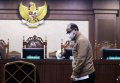 Gazalba-Saleh-divonis-10-Tahun-Penjara_20241015_163225.jpg