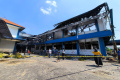 Gedung DPRD Kota Kediri Jadi Tontonan Warga