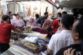 Geliat Pasar Tanah Abang Jelang Lebaran