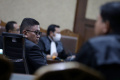 Hasto-Kristiyanto-Jalani-Sidang-Lanjutan_20250327_142434.jpg