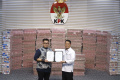 KPK-Pamerkan-Uang-Rp300-Miliar-Terkait-Korupsi-PT-Taspen_20251120_175705.jpg