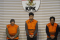 KPK-Tahan-Tersangka-OTT-di-PT-Inhutani-V_20250814_175237.jpg
