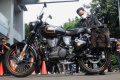 KPK-Tunjukkan-Motor-Royal-Enfield-Ridwan-Kamil_20250425_193359.jpg