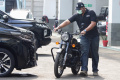 KPK-Tunjukkan-Motor-Royal-Enfield-Ridwan-Kamil_20250425_193827.jpg