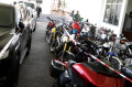 Kejagung-Sita-Kendaraan-Mewah-Kasus-Suap-PN-Jakpus_20250414_132658.jpg