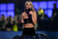 Kemeriahan-MTV-Europe-Music-Awards-di-Inggris_20241111_162808.jpg