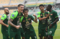 Liga-1-Persebaya-Hantam-Persik-4-1_20241211_213203.jpg