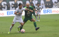Liga-1-Persebaya-Hantam-Persik-4-1_20241211_213521.jpg