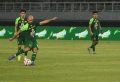 Liga 1 : Persebaya bermain Imbang dengan PSM Makassar 1-1