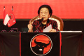 Megawati-Bakar-Semangat-Kader-PDI-Perjuangan-pada-Bimtek-di-Bali_20250731_093743.jpg