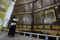 Melihat-Ukiran-Al-Quran-Raksasa-di-Palembang_20250324_182116.jpg