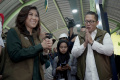 Menkomdigi Meutya Hafid Kunjungi Posko Siaga Telkomsel